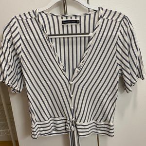 Abercrombie and Fitch Top